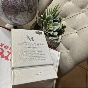 LATOUA MILLE ENERGIZE LIFTING CAFFEINE SKIN SERUM 1 FL OZ New In Box MSRP $550